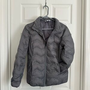 Time & Tru grey lightweight puffer jacket